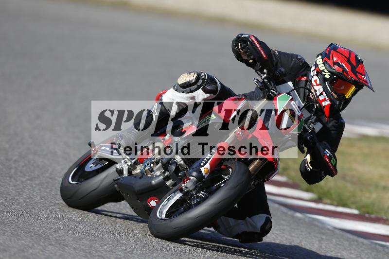 /48 03.10.2026  Speer Racing ADR/Gruppe gruen/122